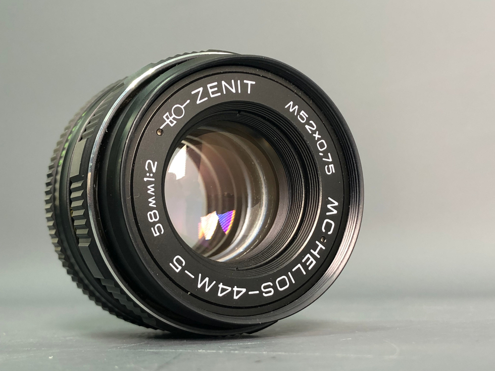 MC Helios-44M-5 M42