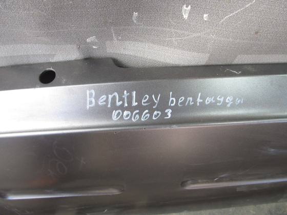 Юбка заднего бампера Bentley Bentayga (15-) 15-21 Б/У Оригинал 36a807521