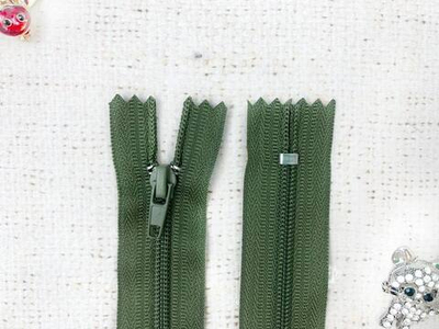 Молния брючная автомат, L 20 см, Т4, светлый хаки