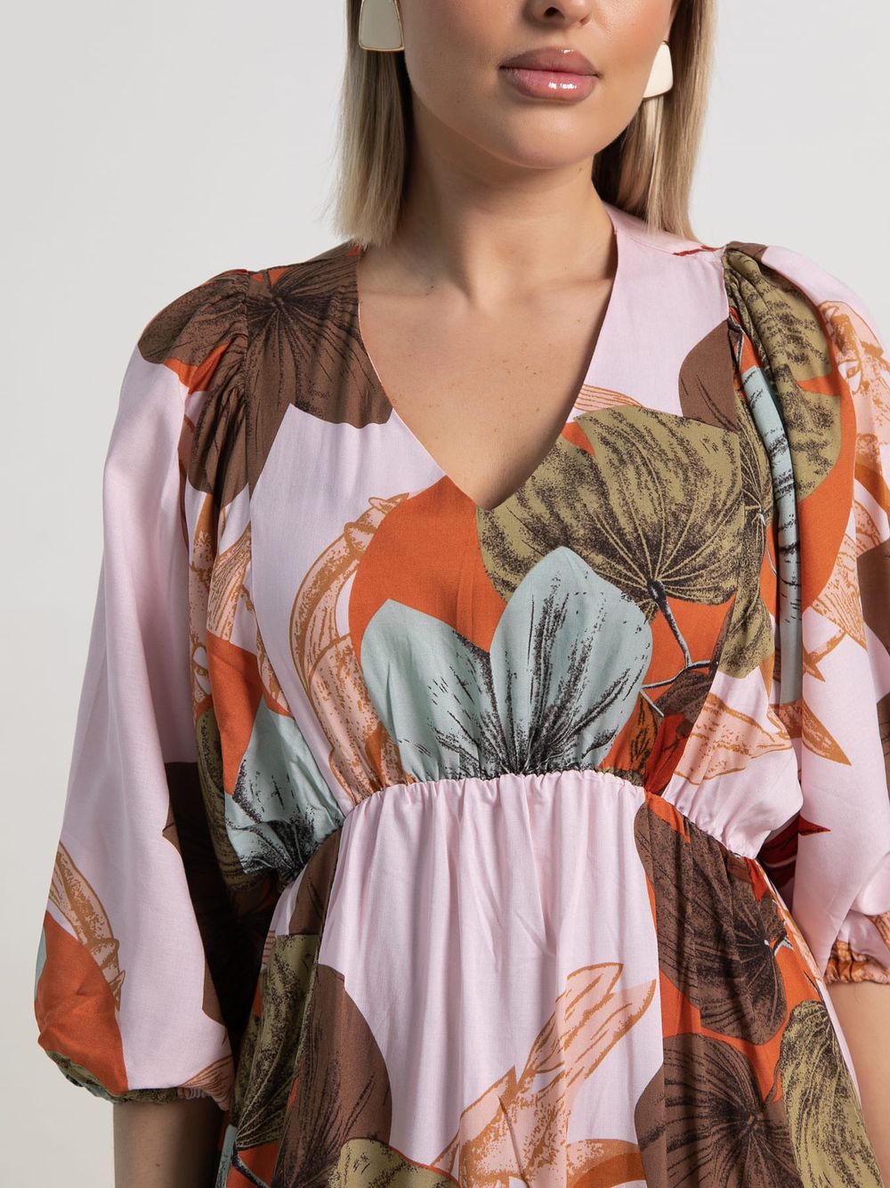 Платье Неповторимая (бежевое) П15502-34М LT Collection