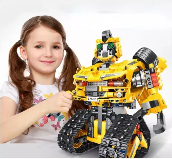 Конструктор "Creator Robot "  Робот Трансформер Бамблби на дистанционном управлении 2 в 1, 901 деталь