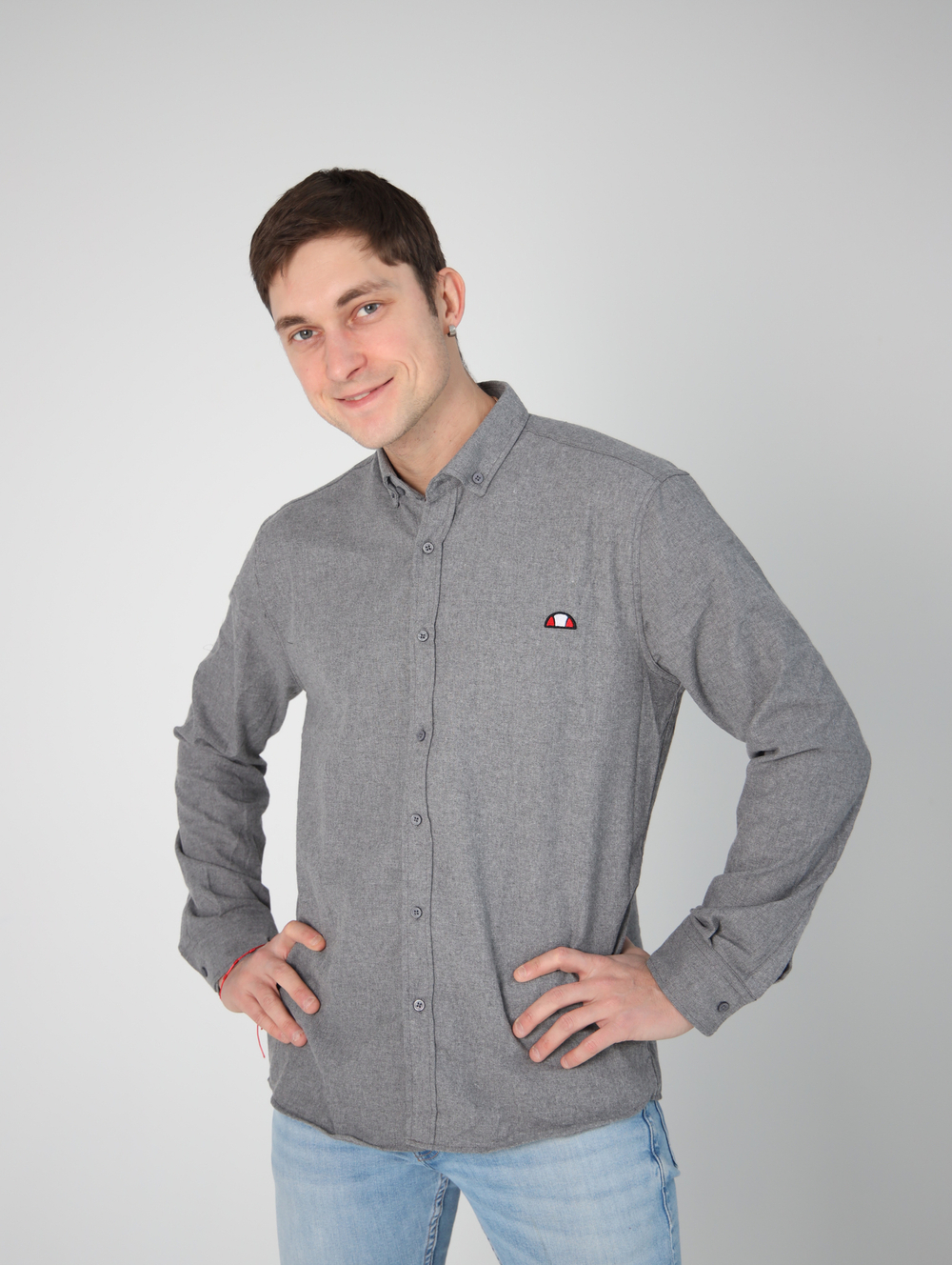 Рубашка Город Горький серая с нашивкой