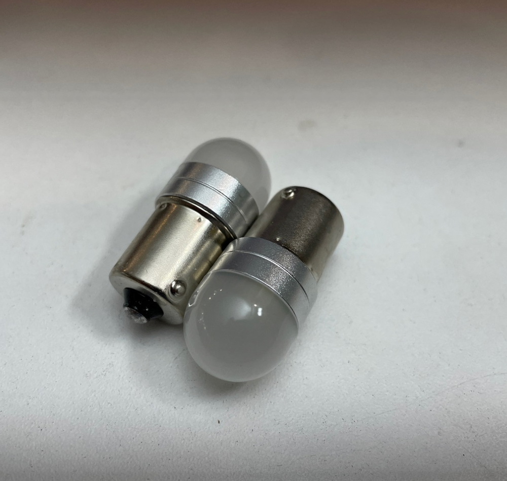 P21W (BA15S) / Светодиодная лампа P21W, белый, один контакт (за 1 шт.)