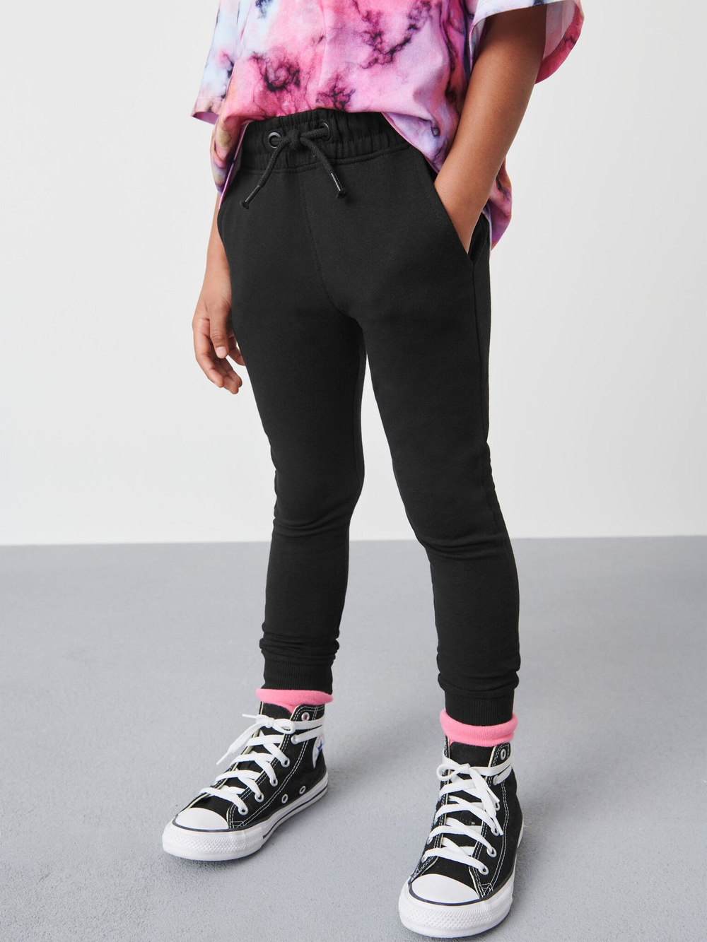 Джоггеры для девочки Next 633-586, Черный