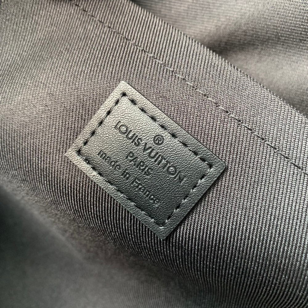 Louis Vuitton Pochette Jour