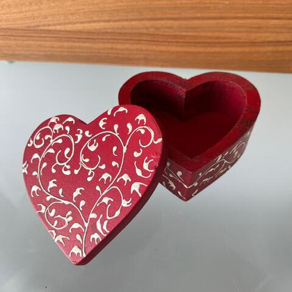 Шкатулка Сердце красная