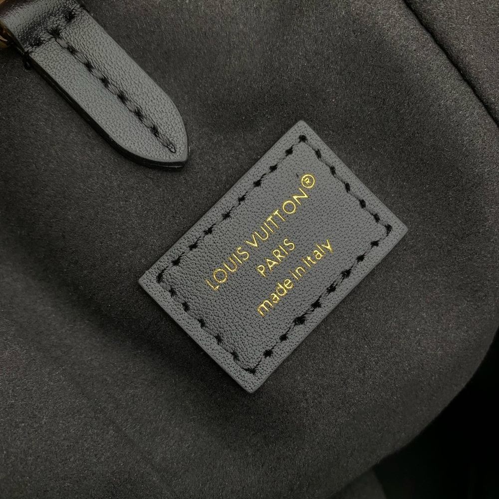 Louis Vuitton Noe Trunk PM