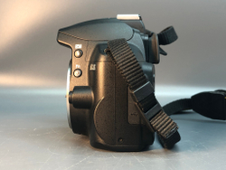Nikon d3000(5900) + kit 18-55