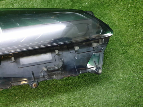 Битая Фара правая Lexus NX 1 (2017-2021) LED