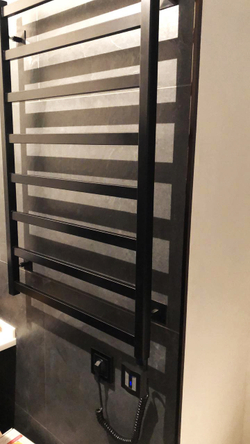 Quadro-1 EQ1 80x30 см Полотенцесушитель электрический