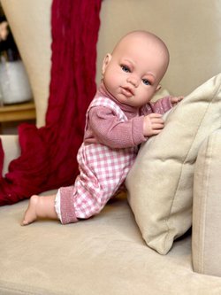 Кукла Berbesa виниловая 42см Recien Nacido с пледом (5125K)