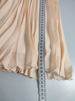 Платье Elise Ryan красивое 40 размер, новое