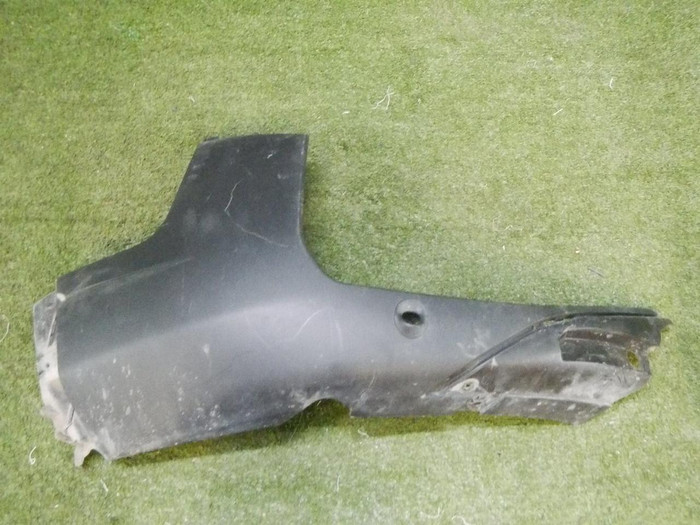 Накладка переднего бампера правая Peugeot 3008 2 (2016-2020)