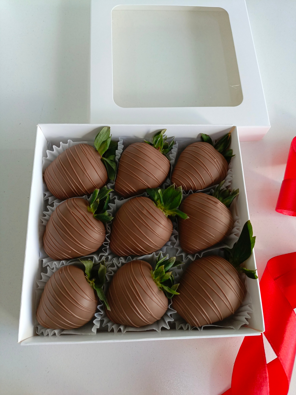 Клубника шоколаде " Молочная классика" S