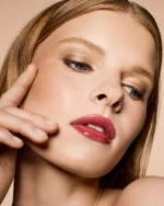 FENTY beauty LipGloss 01 Hot Cherry Блеск для губ