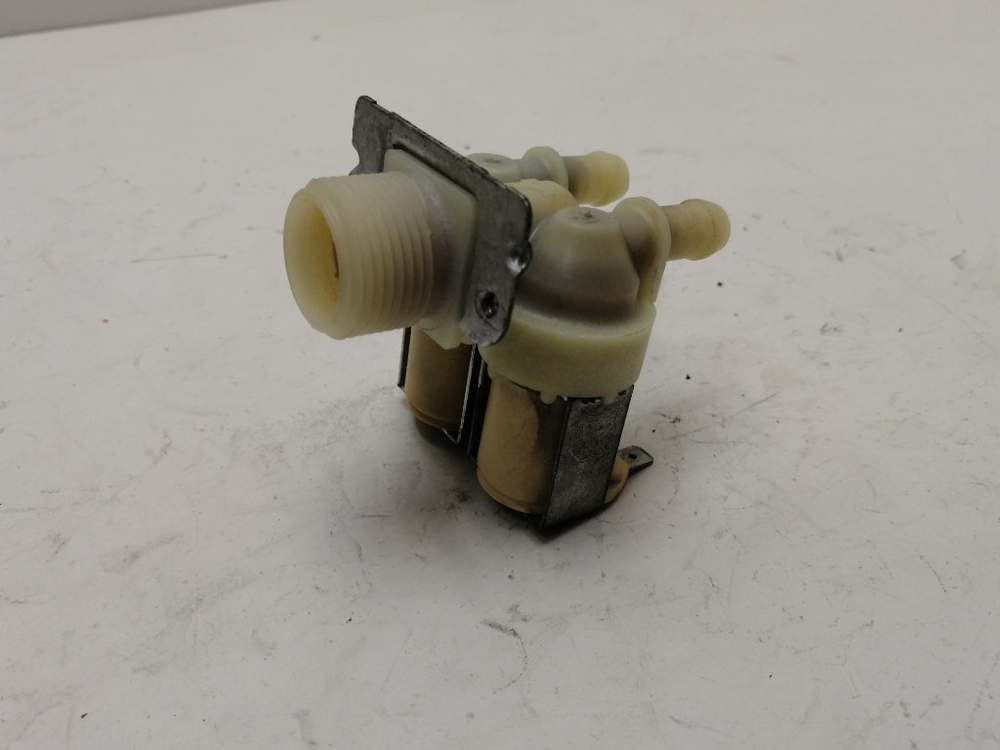 WD-10192N кт124 Клапан подачи воды для стиральной машины LG WD-10192N б/у