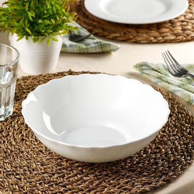 Салатник Доляна «Дива», 950 мл, 20×6,5 см, стеклокерамика, цвет белый