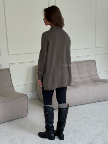 Шерстяная рубашка на пуговицах в цвете капучино