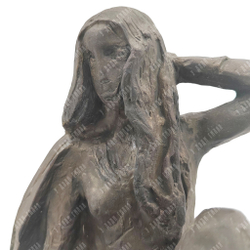 Динес Ю. С. Памятник Розе Джелакаевой. Бронза, литьё. 1985 г.