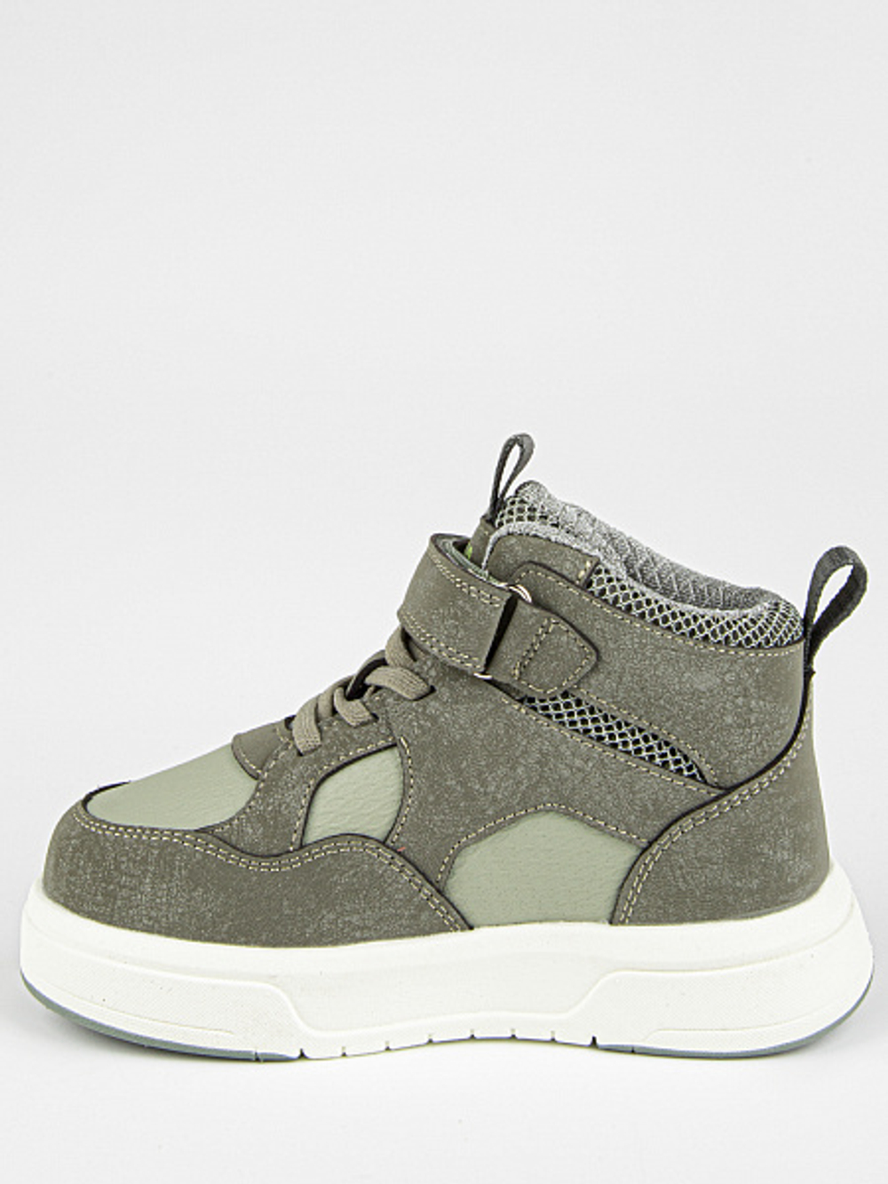 1Кроссовки утепленные