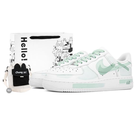 【 】 Nike Air Force 1 Low