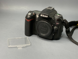 Nikon D90 7143 кадров