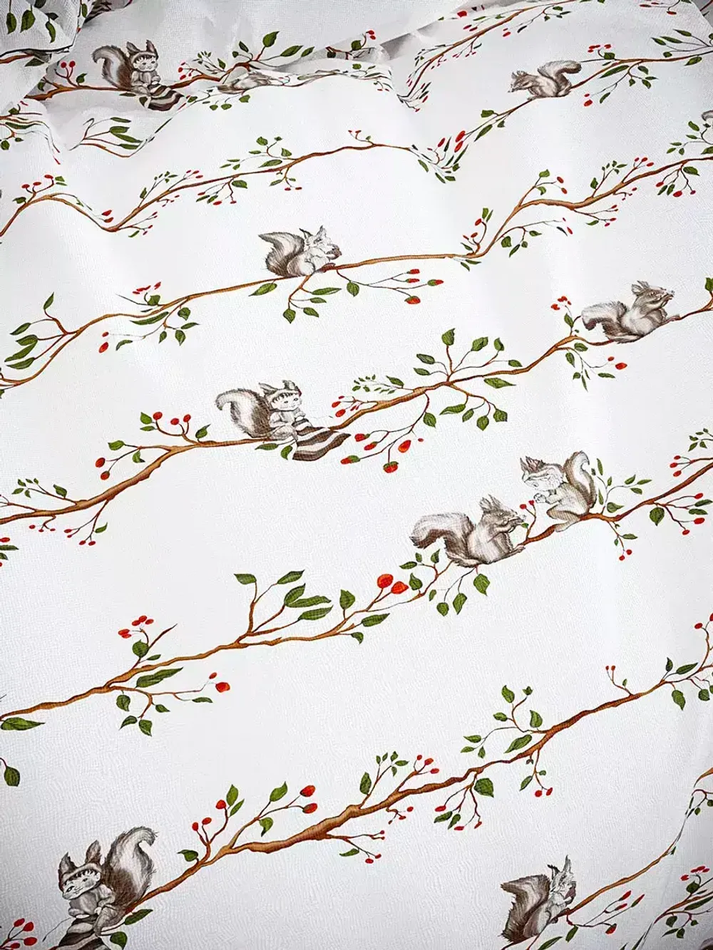 Наволочка комплект 2шт перкаль Сказка "Белки" 70x70 см на молнии
