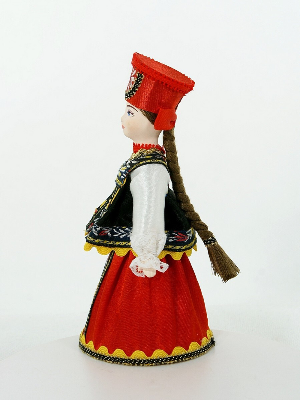 Кукла фарфоровая в русском костюме Катюша