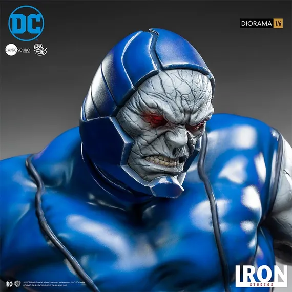 Статуэтка DC Comics Wonder Woman vs Darkseid Diorama