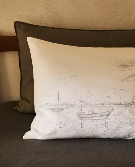 ZARA HOME НАВОЛОЧКА С ПРИНТОМ, СЕРЫЙ