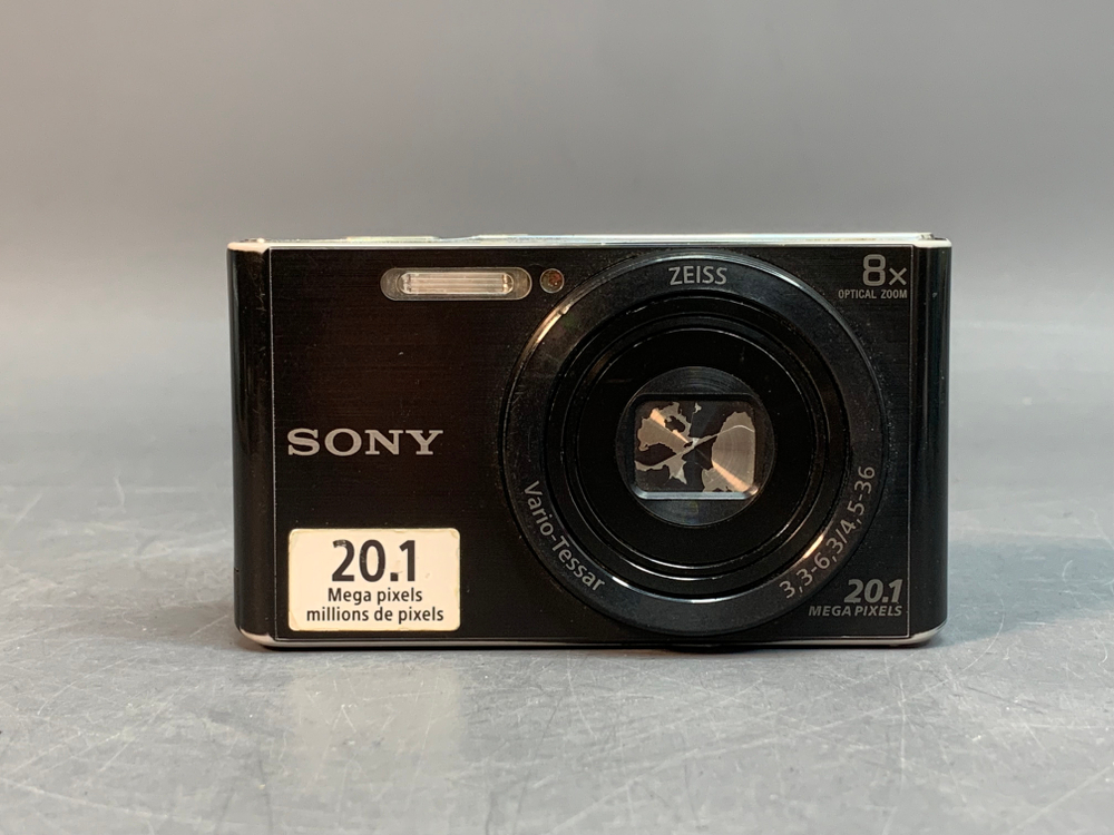 Sony CyberShot DSC-W830, неисправна матрица, скол на корпусе