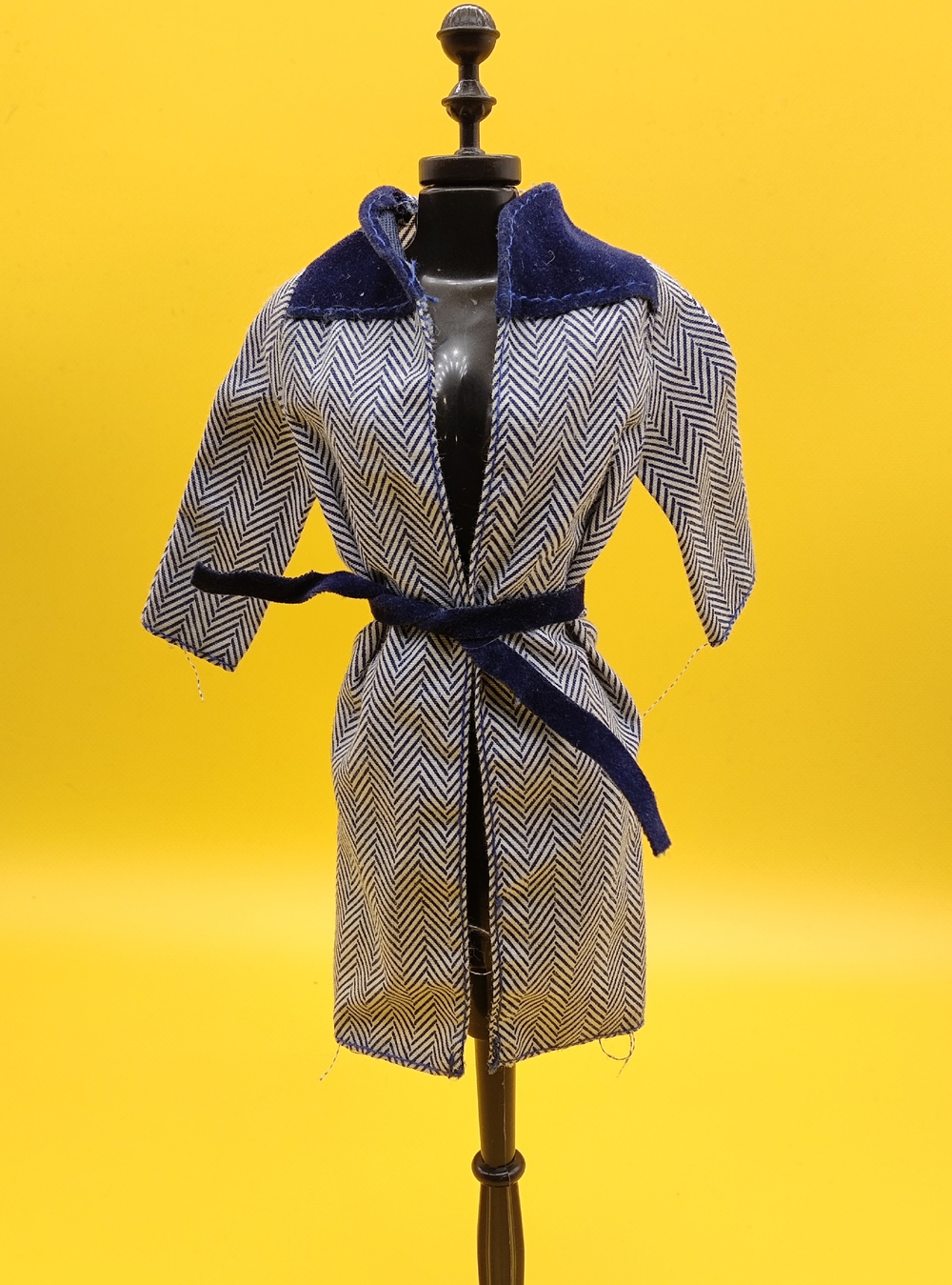 Одежда для куклы Барби винтаж пальто 03493