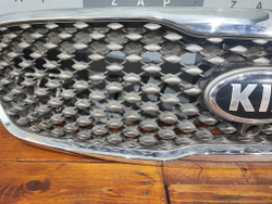 Решетка радиатора Kia Sorento 3 Prime (UM)  Б/У Оригинал 86352C5020