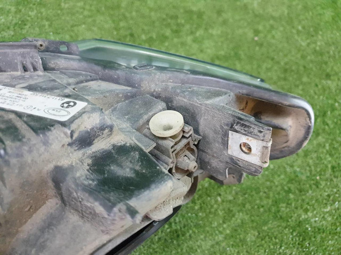 Фара правая BMW 3er F30 F31 (2011-2016) ксенон