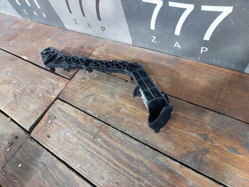 Кронштейн заднего бампера Land Cruiser Prado 150 Б/У Оригинал 5215660090