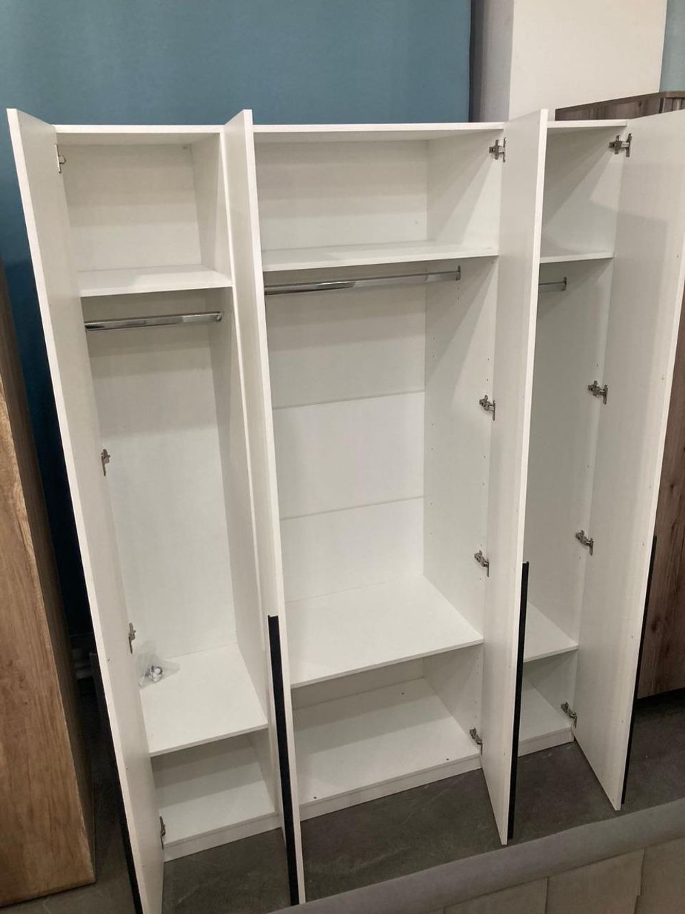 Шкаф 4-х створчатый Айрон ШК-13 белый