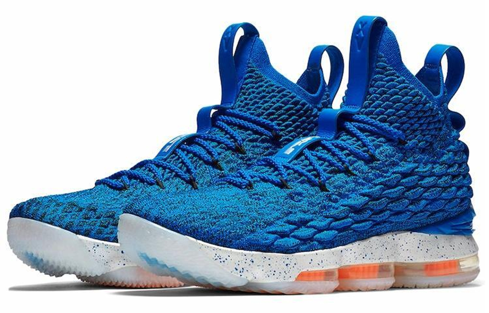 Кроссовки Nike Lebron 15 Hardwood Classics 15