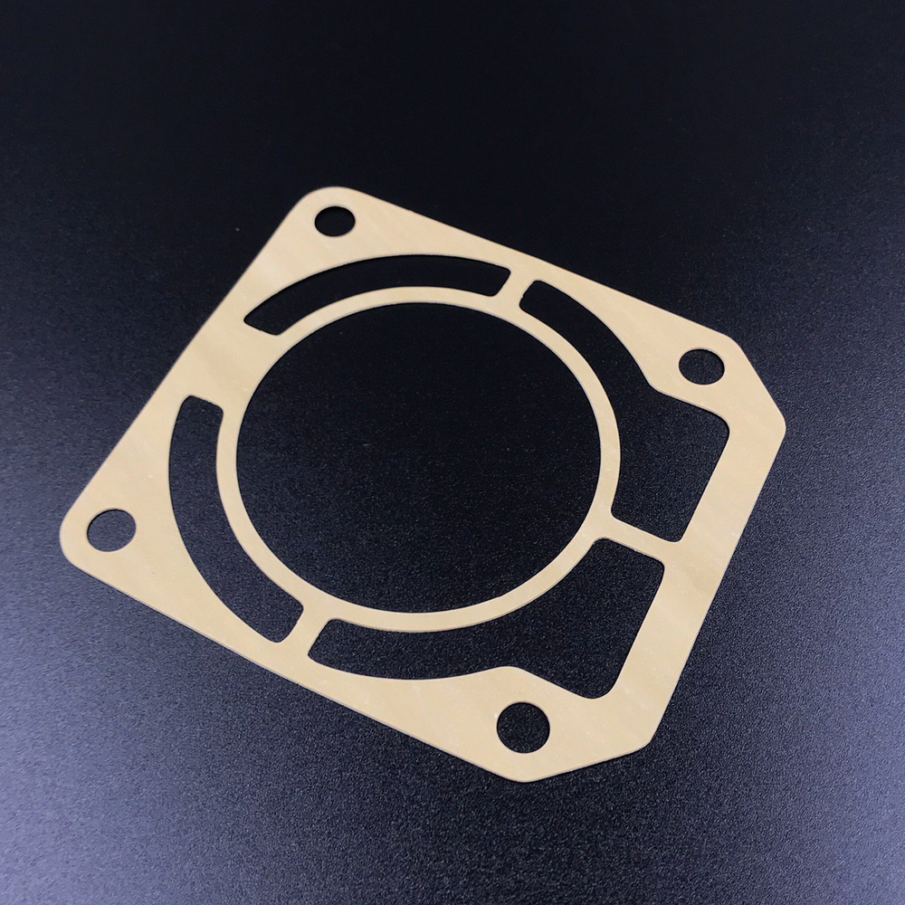 Прокладка под основание помпы Honda BF75-130 (Honda)