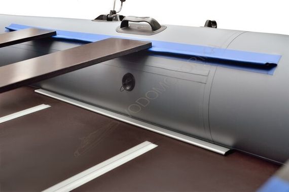 Надувная лодка Roger Hunter keel 3200