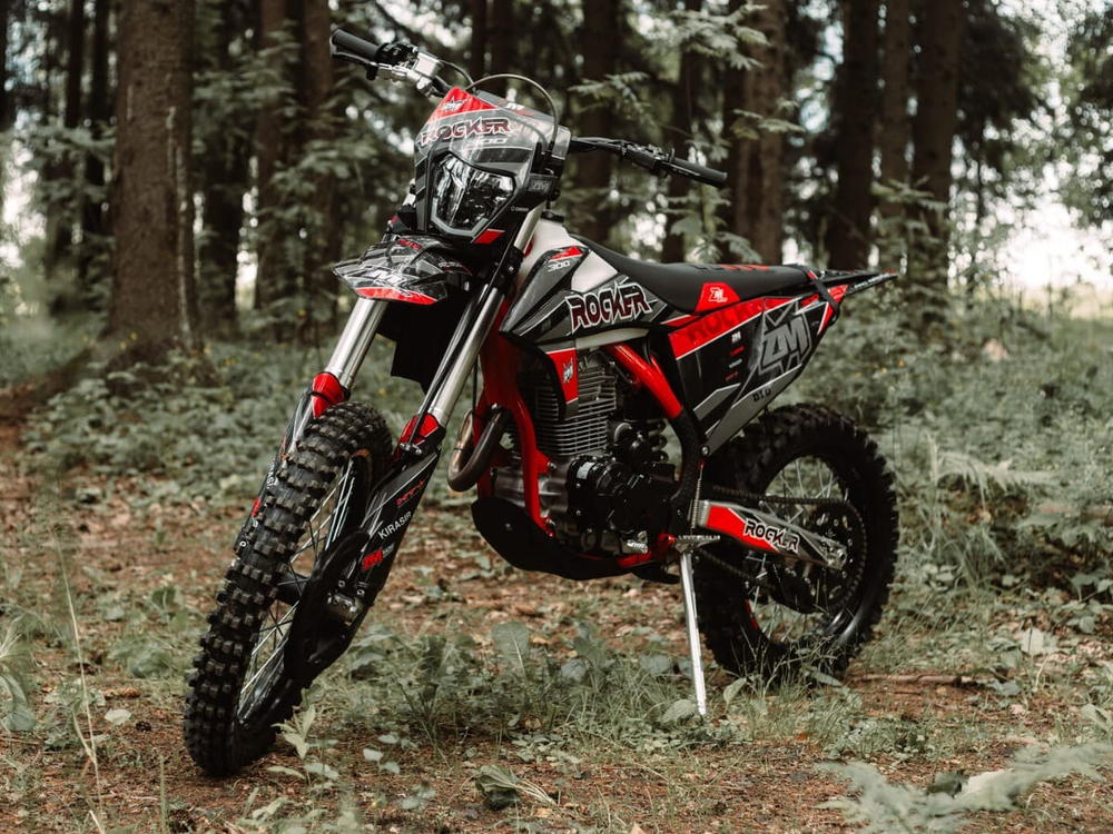 Мотоцикл кроссовый эндуро ZM Rocker PR300CC 4T