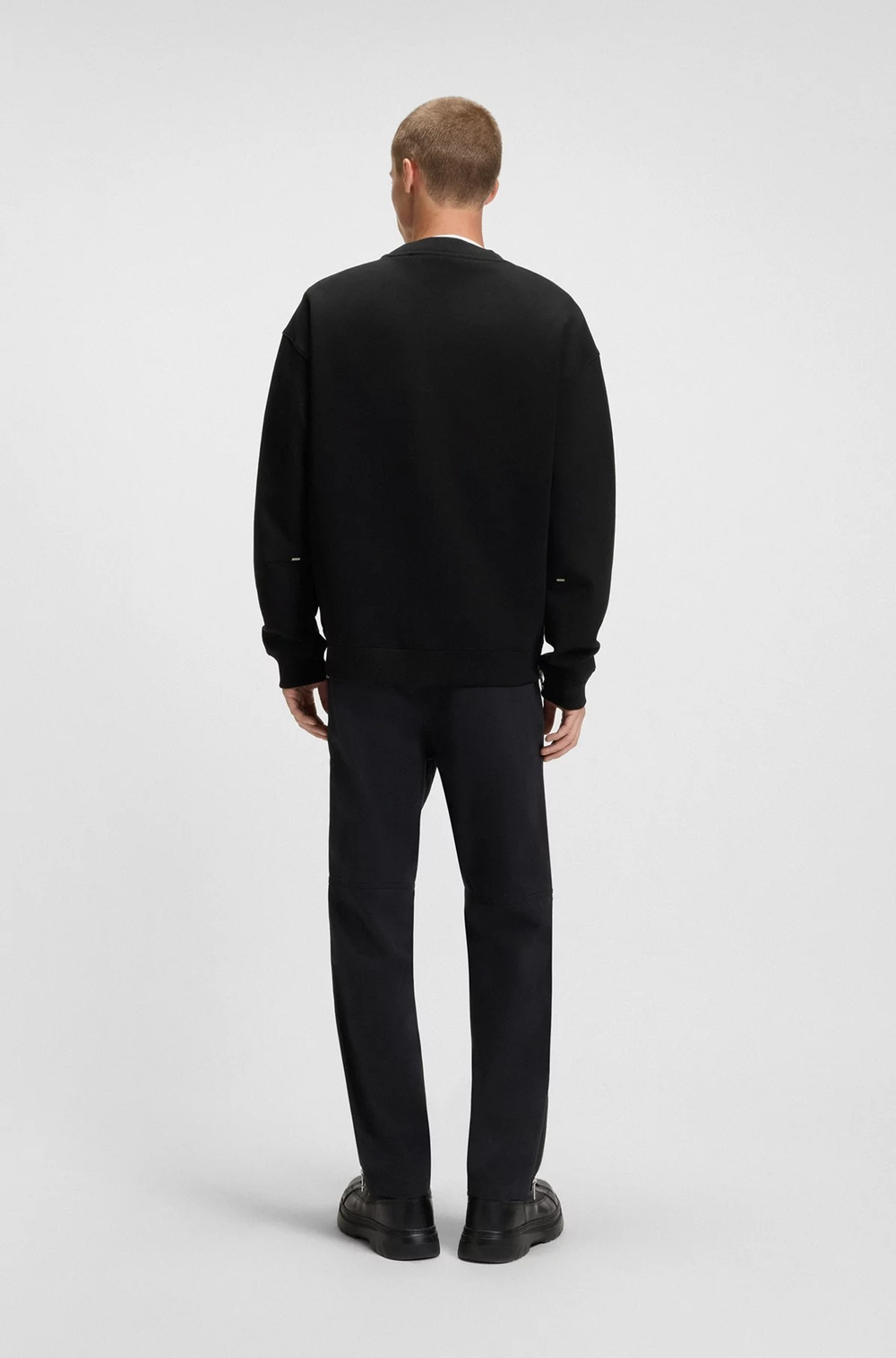 Свитшот мужской HUGO Dargencrew