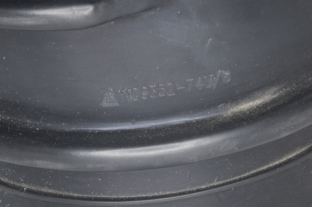 Патрубок воздухозаборника (соединительный) FAW J6 1109352A74U/A