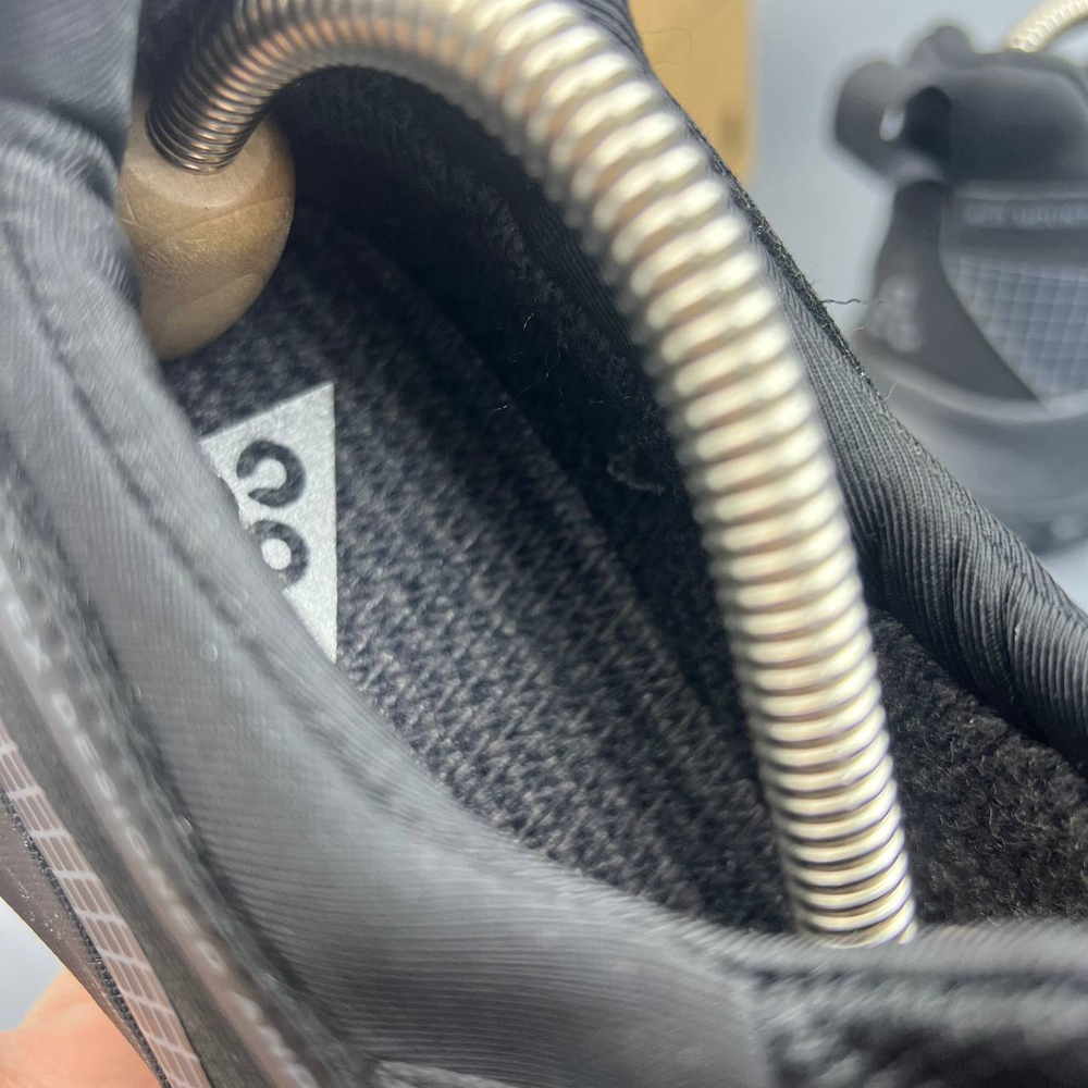 Кроссовки Salomon GoreTex на меху #388 (черн.)