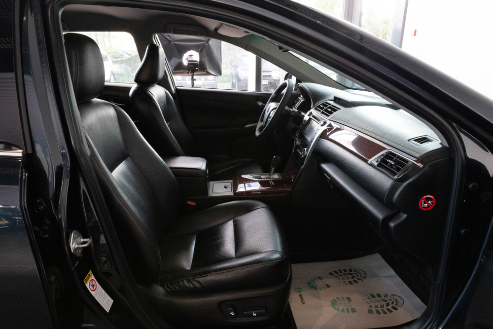 Toyota Camry, 2012 год