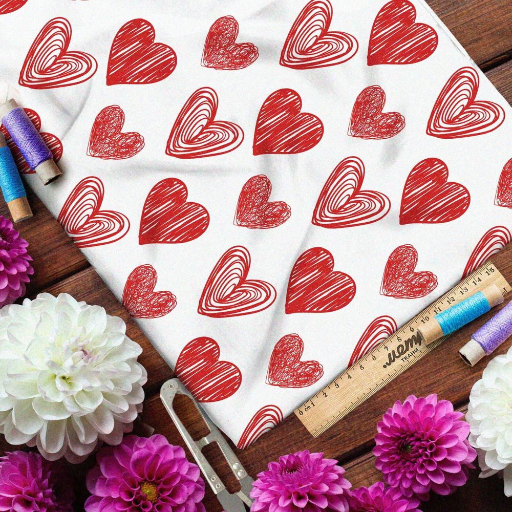 Ткань сатин красные сердечки на белом фоне