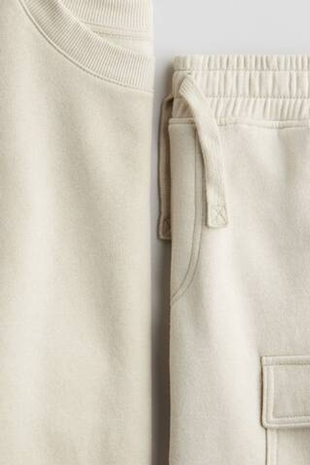 H&M Комплект из толстовки и шорт, бежевый