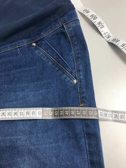 Джинсы практичные 44 размер