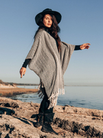 Бохо-накидка из фактурного хлопка (черный/зигзаг)