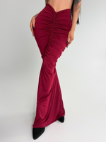 Костюм Dzhadagaevs 20112 из удлиненной юбки и топа с драпировкой