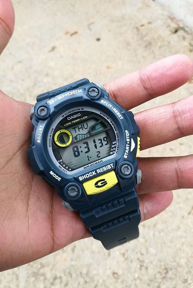 Наручные часы Casio G-7900-2E